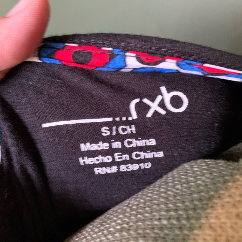 Patterned front shirt - Picture 3 of 3
